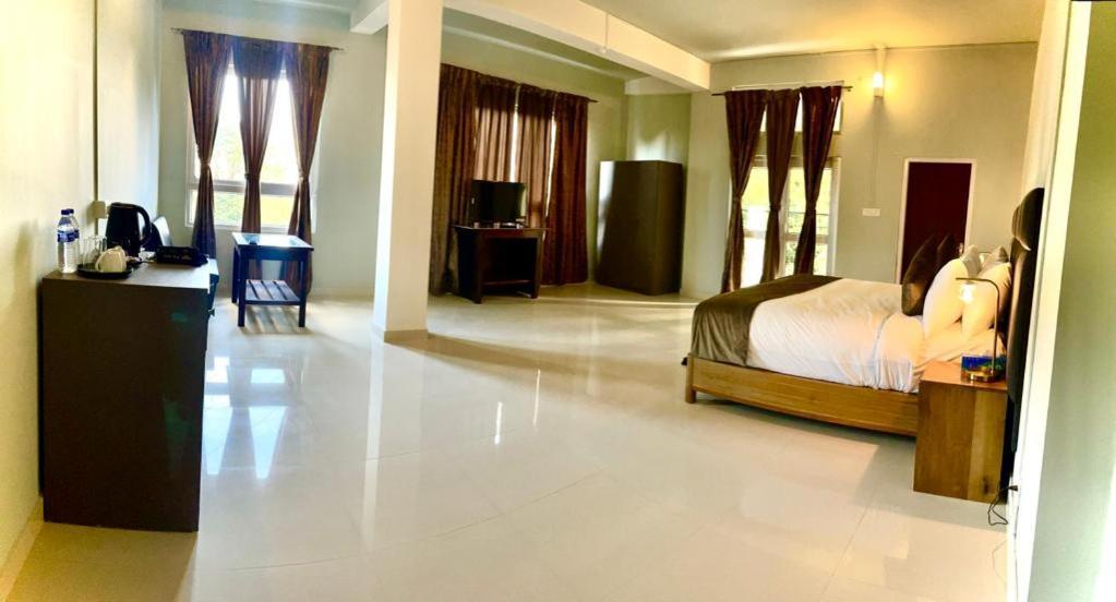 La Colline Resort Kohima Eksteriør billede