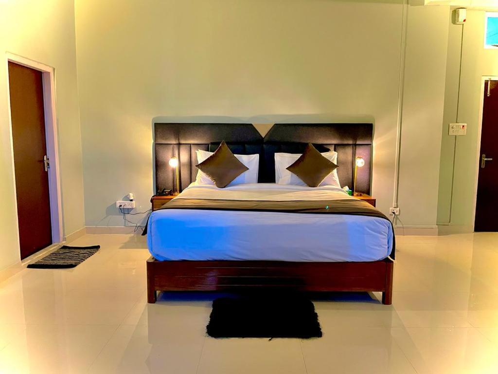 La Colline Resort Kohima Eksteriør billede